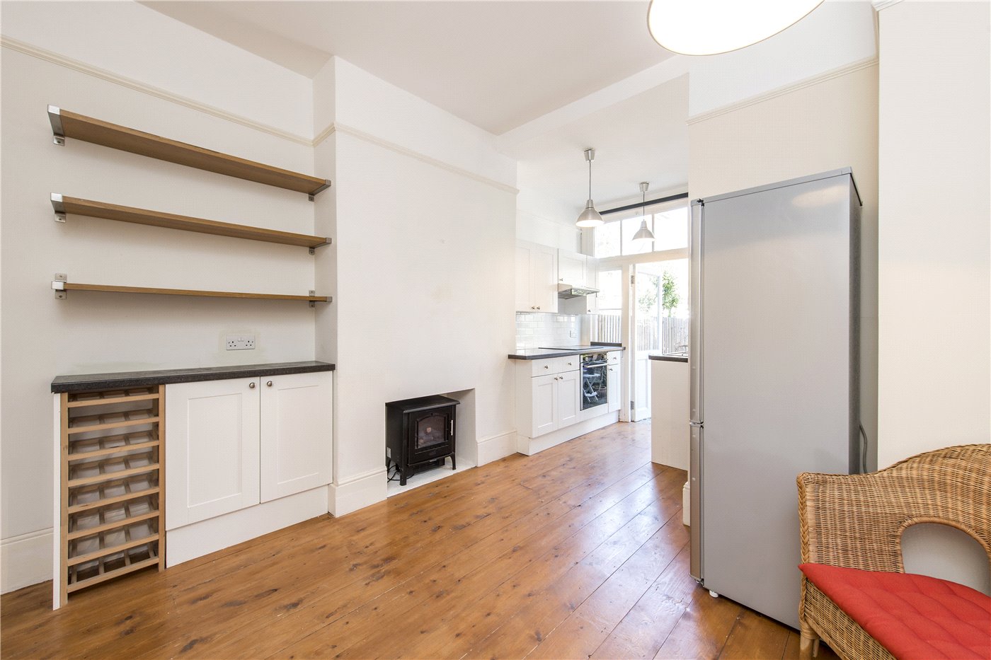 Kitchen/Dining